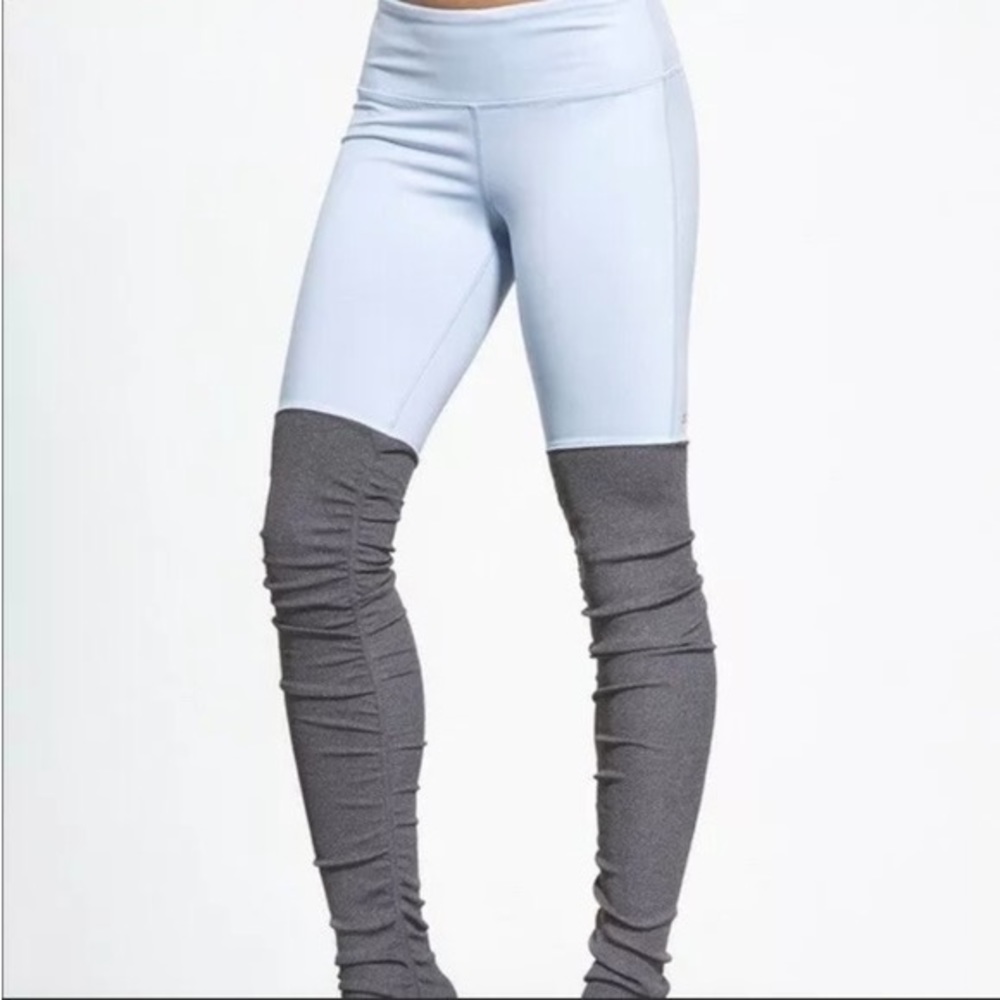 Alo Goddess Leggings